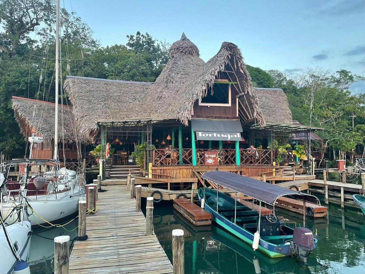 Tortugal Boutique River Lodge Ріо-Дульсе Екстер'єр фото